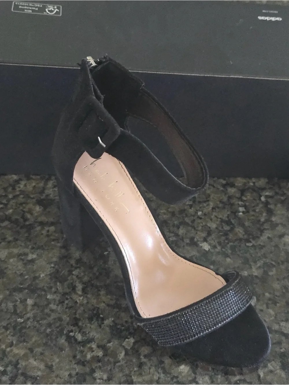 Nicole Miller Neaker Heels Size 8 Black Sparkle Gem Strap Block Heel Sandals